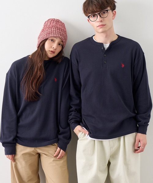 U.S. POLO ASSN.(ユーエスポロアッスン)の「【U.S. POLO ASSN./ユーエスポロアッスン】ワンポイント ダブルホースマン刺繍 ヘンリーネック ロングスリーブTシャツ(Tシャツ/カットソー・メンズ・ネイビー/杢グレー/ブラック/ホワイト・L/LL)」の4枚目の写真