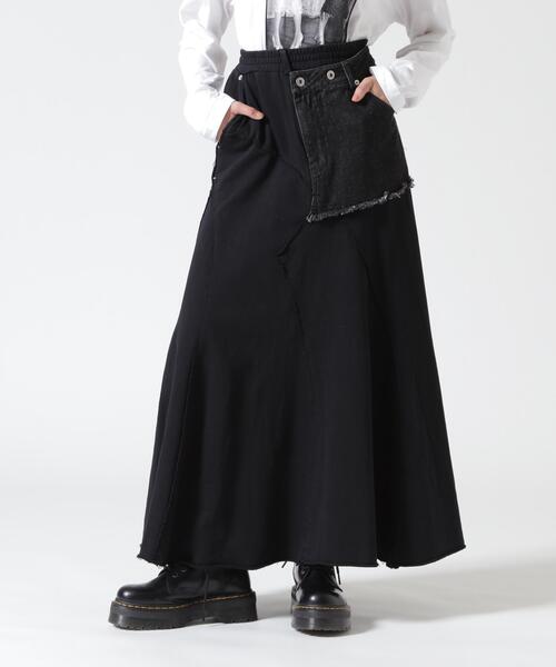 AULA AILA(アウラアイラ)の「AULA AILA/アウラアイラ/DENIM SWEAT DOCKING FLARE SKIRT(スカート・レディース・ブラック/ブルー系その他3・0)」の3枚目の写真