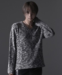 『CavariA/キャバリア』汚しニットソー長袖VネックTEE