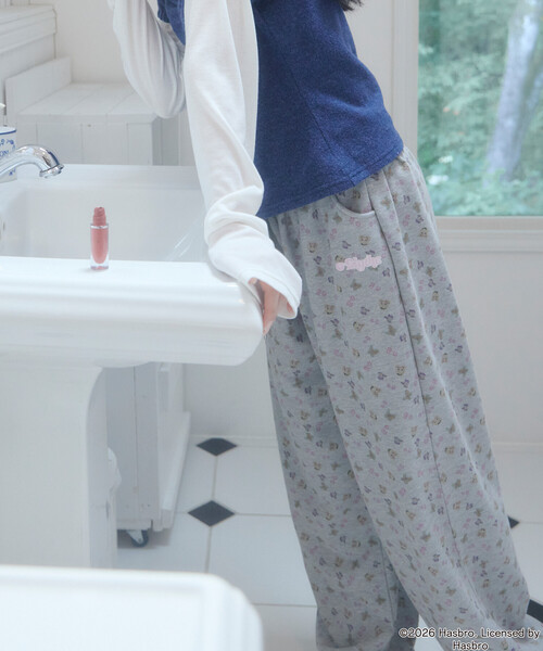 Unblend(アンブレンド)の「【Unblend】Blythe別注 アソートデザイン 配色 2WAYウエスト ロゴ刺繍 スウェットパンツ(スウェットパンツ・レディース・ミント/ブラウン/杢グレー・M/S)」の15枚目の写真