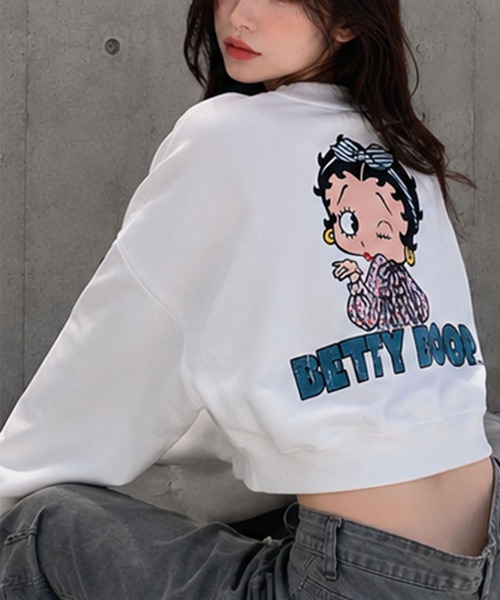 GLAMOROUS JANE(グラマラスジェーン)の「BETTY BOOPプリントショート丈トレーナー(スウェット・レディース・ブラック/レッド/オフホワイト・FREE)」の18枚目の写真