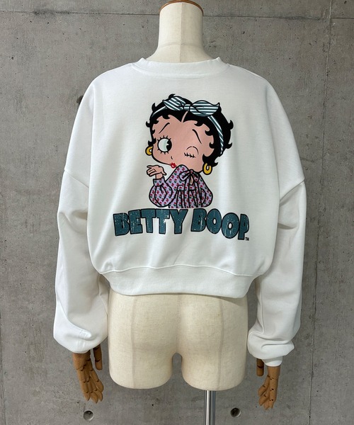 GLAMOROUS JANE(グラマラスジェーン)の「BETTY BOOPプリントショート丈トレーナー(スウェット・レディース・ブラック/レッド/オフホワイト・FREE)」の22枚目の写真