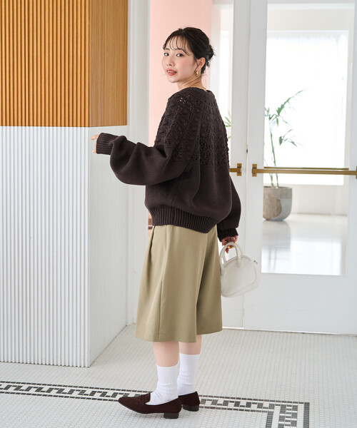 FREAK'S STORE（フリークスストア）の「限定展開　アイレット 求心 ボンボン ニット プルオーバー（ニット/セーター・レディース・ナチュラル/ネイビー/ブラウン/イエロー・ﾌﾘ-）」の17枚目の写真