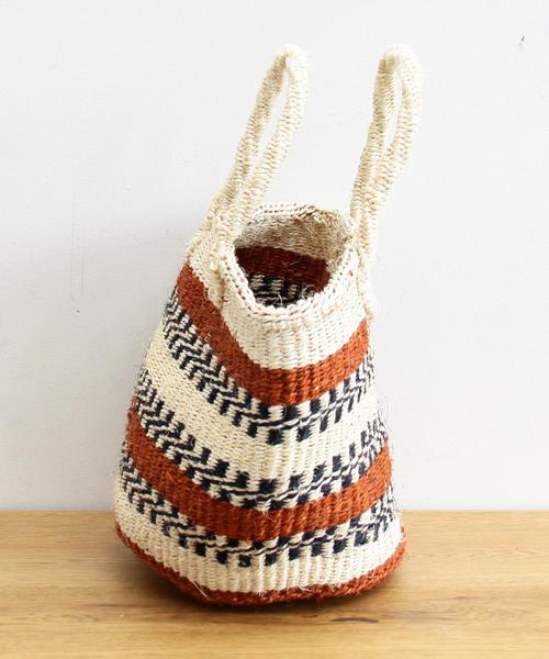 BEAUTY&YOUTH UNITED ARROWS（ビューティーアンドユースユナイテッドアローズ）の「＜MACHAKOS＞∵SISAL GIZA カゴバッグ◆（かごバッグ・レディース・オフホワイト/ベージュ・FREE）」の5枚目の写真