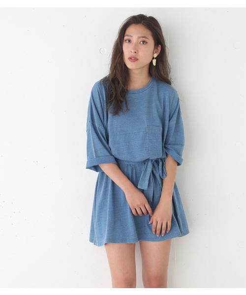 SLY（スライ）の「WAIST BELT POCKET T/SH-S（Tシャツ/カットソー・レディース・ホワイト/ライトブルー/ブルー・FREE）」の2枚目の写真