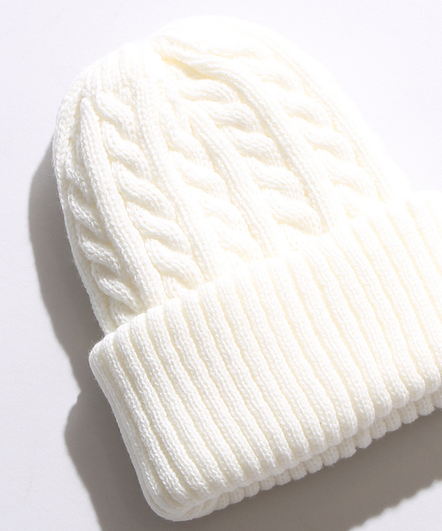 WEGO（ウィゴー）の「WEGO/ケーブルニットキャップ（ニットキャップ/ビーニー・メンズ・ブラック/ワイン/ホワイト/ダークグリーン/杢グレー/ネイビー・FREE）」の2枚目の写真