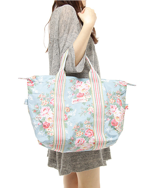Cath Kidston（キャスキッドソン）の「SHOPPER FOLD AWAY（ショルダー