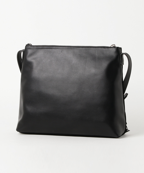 EGOIST(エゴイスト)の「フリンジショルダーバッグ(ショルダーバッグ・レディース・ブラック/キャメル・FREE)」の4枚目の写真