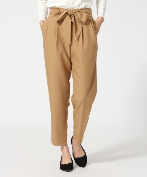 GLOBAL WORK(グローバルワーク)の「リボンキャロットパンツ/764373 (その他パンツ・レディース・ブラック/カーキ/ベージュ・SMALL/LARGE/MEDIUM)」の9枚目の写真