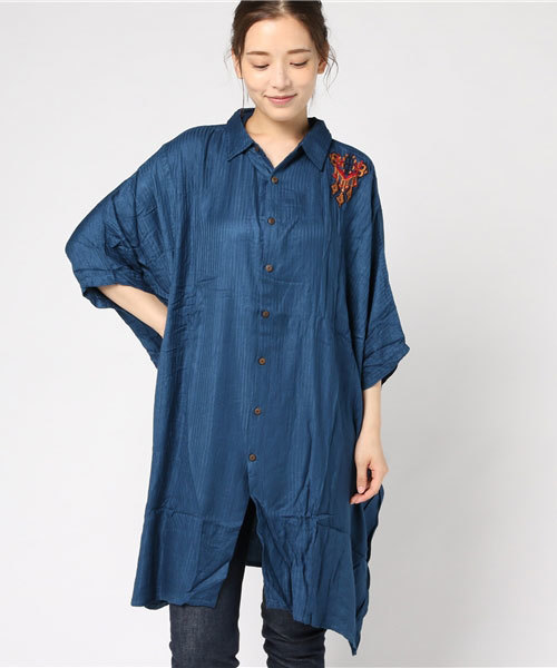 チャイハネ（チャイハネ）の「【チャイハネ】フォークロア刺繍ロングシャツワンピース（シャツワンピース・レディース・ホワイト/レッド/ブラック/ターコイズブルー・FREE）」の17枚目の写真