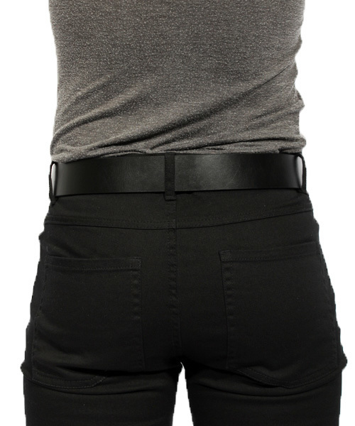 8(eight)(エイト)の「ロングタイプ PUレザー バックルベルト (ベルト・メンズ・ブラウン/ブラック・FREE)」の14枚目の写真