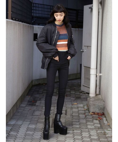 EMODA(エモダ)の「【ELDER】NUDE ジャストウエストデニム(デニムパンツ・レディース・ライトブルー/ブラック/インディゴブルー・MEDIUM/SMALL/X-SMALL)」の17枚目の写真