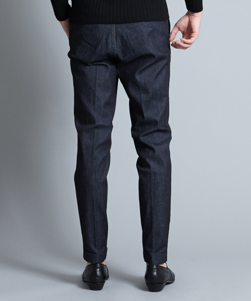 5351 POUR LES HOMMES(ゴーサンゴーイチプールオム)の「側章スリムテーパードスラックスデニム(デニムパンツ・メンズ・インディゴブルー/ブラック・44/46/48)」の6枚目の写真