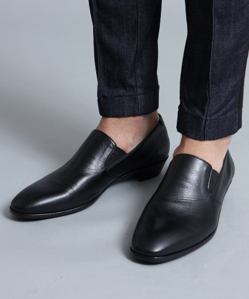 5351 POUR LES HOMMES(ゴーサンゴーイチプールオム)の「側章スリムテーパードスラックスデニム(デニムパンツ・メンズ・インディゴブルー/ブラック・44/46/48)」の12枚目の写真