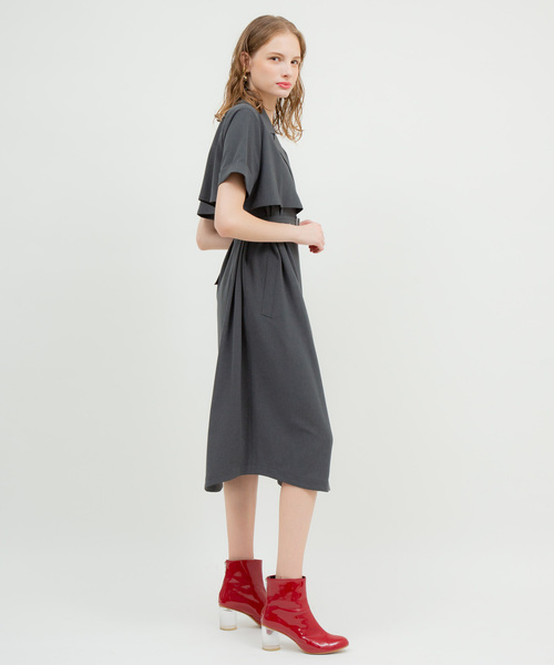 UNITED TOKYO(ユナイテッドトウキョウ)の「ジャケットワンピース(ワンピース・レディース・キャメル/ブラック/ダークグレー・1)」の17枚目の写真