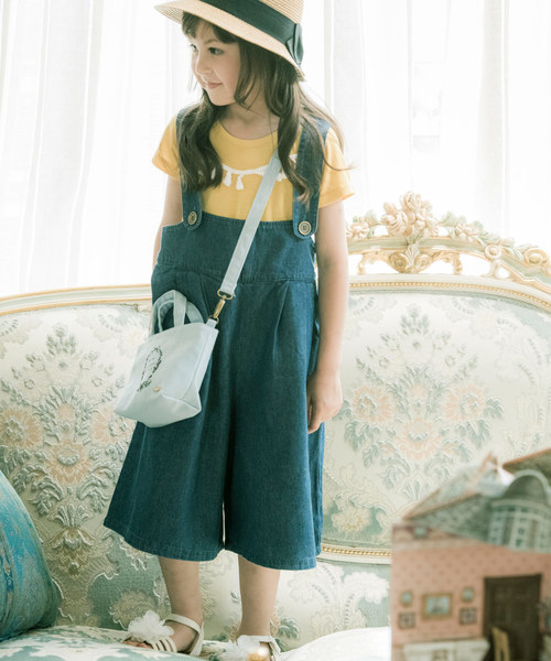 Catherine Cottage（キャサリンコテージ）の「デニムサロペット（サロペット/オーバーオール・キッズ・ネイビー/ブルー・100/110/120/130/140）」の3枚目の写真