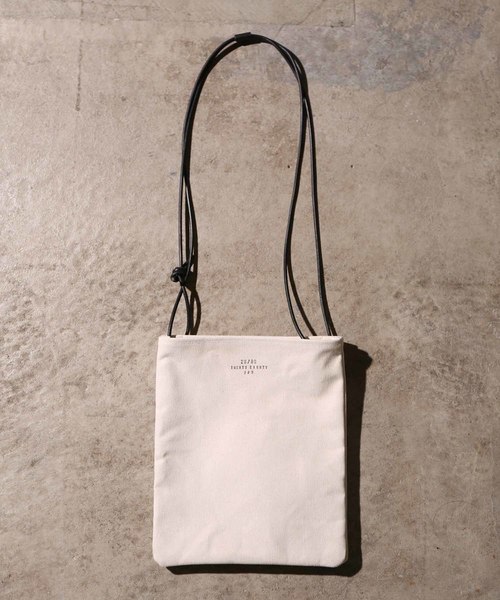 20/80(テゥエンティーエイティー)の「【20/80】別注 CANVAS 2BAGS(ショルダーバッグ・メンズ・ブラック/イエロー/キナリ/レンガ・FREE)」の2枚目の写真