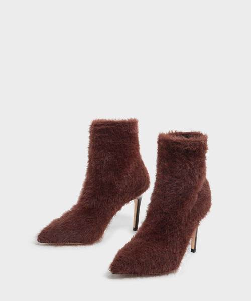CHARLES & KEITH（チャールズ & キース）の「ファーリーポインテッドブーツ / FURRY POINTED BOOTS（ブーツ・レディース・ブラック/ブラウン・22.5cm/23cm/23.5cm/24.5cm/25cm/25.5cm）」の7枚目の写真