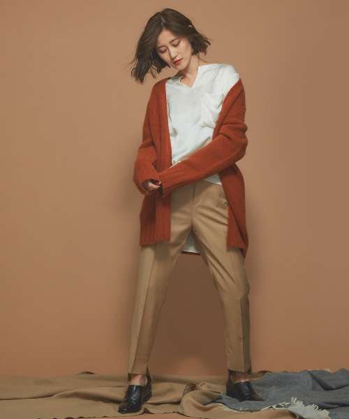 Abahouse Devinette（ドゥヴィネット）の「ウールタムストレッチカーディガン（カーディガン/ボレロ・レディース・アイボリー/ダークブラウン/オレンジ・フリー）」の12枚目の写真