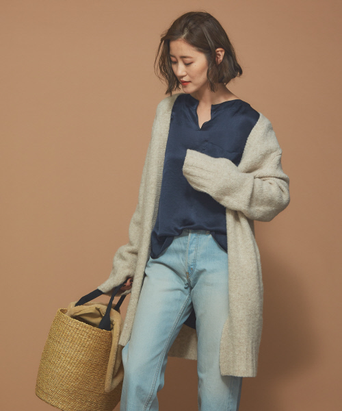 Abahouse Devinette（ドゥヴィネット）の「ウールタムストレッチカーディガン（カーディガン/ボレロ・レディース・アイボリー/ダークブラウン/オレンジ・フリー）」の2枚目の写真