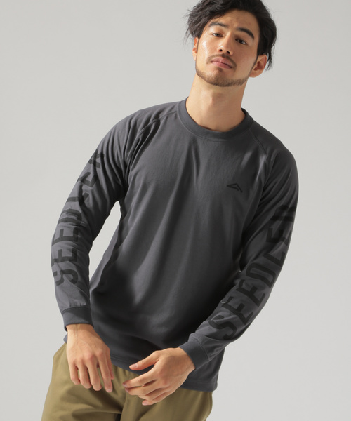 BAYFLOW（ベイフロー）の「[SEEDLER ( シードラー)]ソデプリントロングスリーブT（Tシャツ/カットソー・メンズ・ホワイト/ベージュ/チャコール・SMALL/LARGE/MEDIUM）」の3枚目の写真