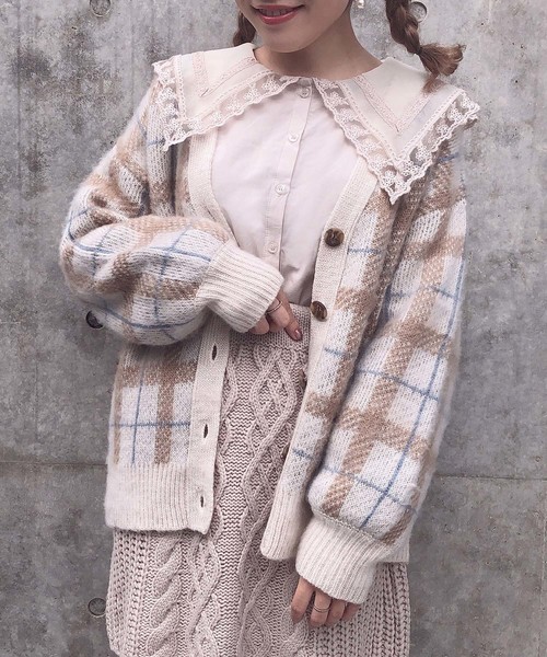 one after another NICE CLAUP（ワンアフターアナザーナイスクラップ）の「ヴィンテージ襟レースブラウス（シャツ/ブラウス・レディース・オフホワイト/モカ/ライトベージュ・FREE）」の5枚目の写真