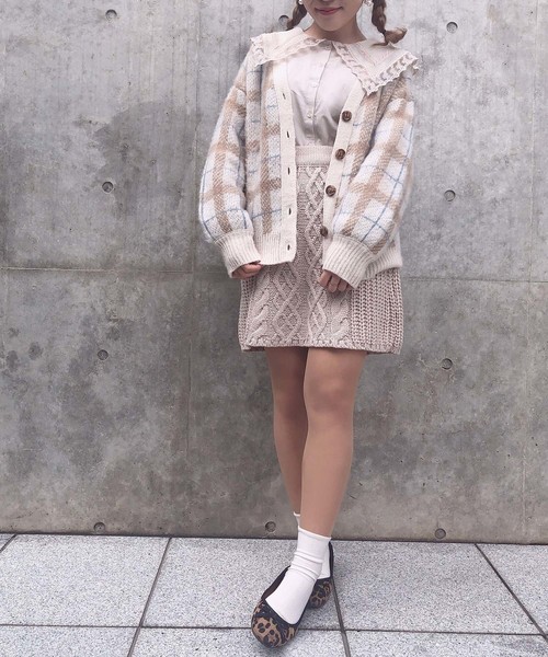 one after another NICE CLAUP（ワンアフターアナザーナイスクラップ）の「ヴィンテージ襟レースブラウス（シャツ/ブラウス・レディース・オフホワイト/モカ/ライトベージュ・FREE）」の6枚目の写真