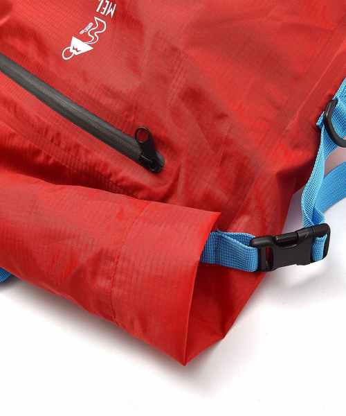 MEI（メイ）の「【MEI】 ウォータープルーフ防水バックパック（バックパック/リュック・メンズ・ブラック/レッド/イエロー/ブルー・FREE）」の19枚目の写真