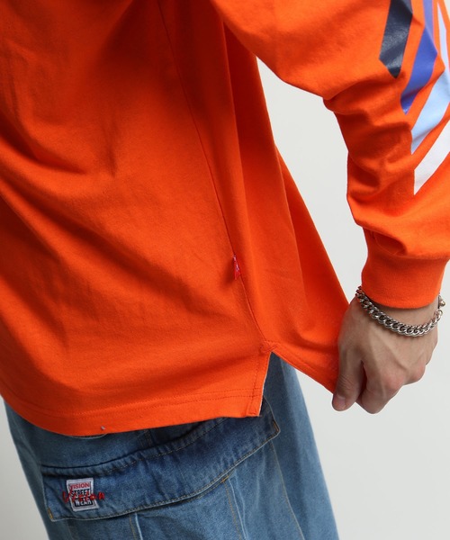 FILA HERITAGE(フィラヘリテージ)の「FILA heritage ロゴバックプリントクルーネックジャージーロングスリーブTシャツ(Tシャツ/カットソー・メンズ・ネイビー/オレンジ/ホワイト・M/XL/XXL/L/S)」の13枚目の写真