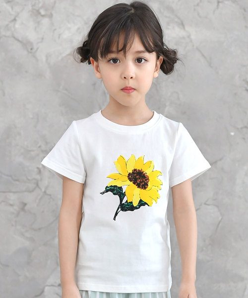 Bee des Bee（ビーデスビー）の「【コットン100％】半袖プリントTシャツ（Tシャツ/カットソー・キッズ・ホワイト×ブラック/ホワイト×グレー/ブラック×グリーン/ホワイト/ネイビー/ブラック×グレー/ホワイト×グリーン/ホワイト×イエロー/チャコールグレー/ライトブルー/ライトベージュ/ブラック/ミント/ベージュ/クリーム/ホワイト系その他/アイボリー/ピンク/ライラック/ピンクベージュ/サックスブルー/ピンク系その他/ライトグリーン/ダークブラウン/ホワイト系その他5/ホワイト系その他6/ブラック系その他2/ホワイト系その他3/ホワイト系その他2/ホワイト系その他4/ブラック系その他/ブルー/ピンク系その他2/ホワイト系その他7・110cm/120cm/130cm/150cm/100cm/140cm）」の8枚目の写真