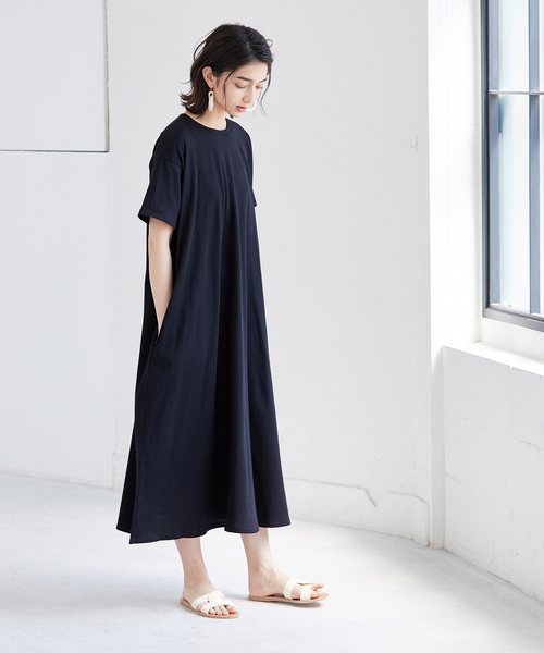 ADAM ET ROPE'（アダムエロペ）の「ＯＮＯメリヤスミニ裏毛ルーズワンピース（ワンピース・レディース・オフホワイト/ブラック・FREE）」の21枚目の写真