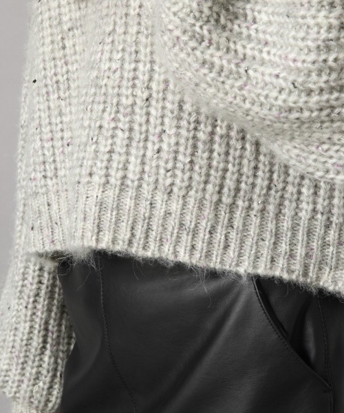 LOWRYS FARM(ローリーズファーム)の「MIXショートプルオーバー 856253(ニット/セーター・レディース・グレー/ベージュ/ブルー・FREE)」の11枚目の写真