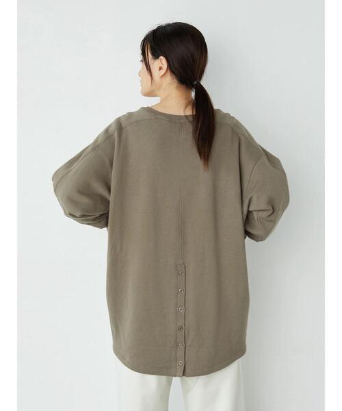 AMERICAN HOLIC(アメリカンホリック)の「バックスリット裏毛裏起毛チュニック *(Tシャツ/カットソー・レディース・アイボリー/モカ/ブラック/グレイッシュベージュ・FREE)」の15枚目の写真