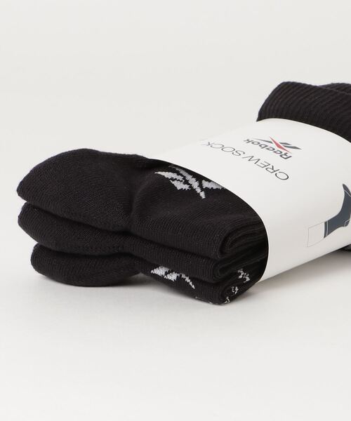 Reebok（リーボック）の「クラシックス フォールドオーバー クルー ソックス 3足組 / Classics Fold-Over Crew Socks 3 Pairs（ソックス/靴下・メンズ・ブラック/ホワイト×ブルー/ピンク/ネイビー/アイボリー/ホワイト×グリーン/ホワイト/イエロー・X-LARGE/LARGE/MEDIUM/SMALL）」の9枚目の写真