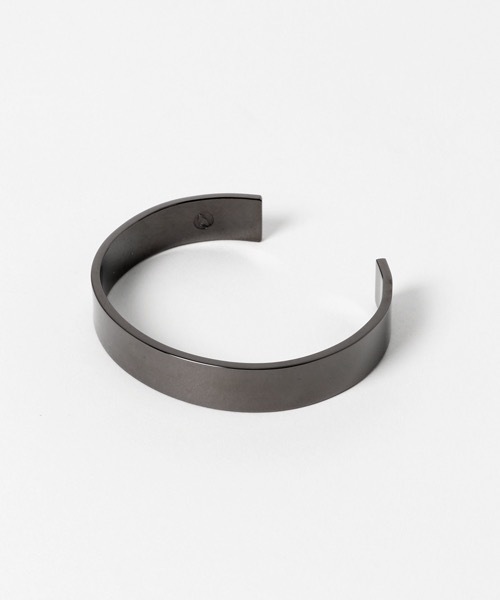セール Genri Spooky Genri ゲンリ のファッション バングル リストバンド Brass Bangle バングル リストバンド Genri ゲンリ のバングル リストバンド Genri Blackcoating Blackcoating 柔らかな質感の