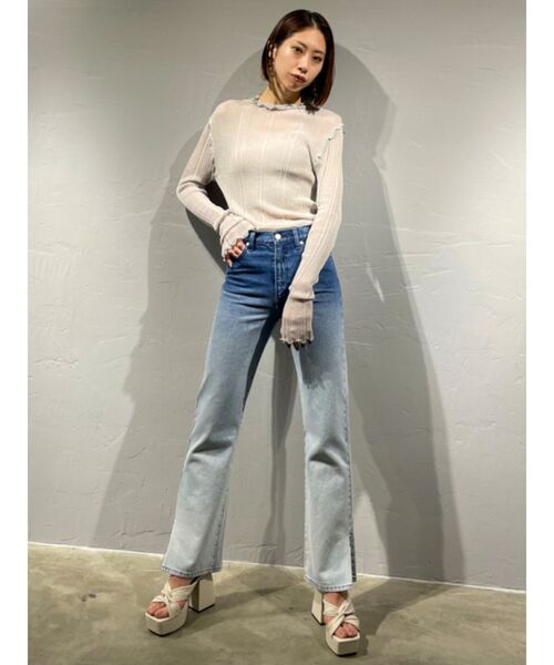 EMODA(エモダ)の「グラデーションジャストウエストジーンズ(デニムパンツ・レディース・ブラック/ブルー・X-SMALL/SMALL/MEDIUM)」の5枚目の写真