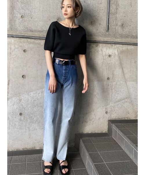 EMODA(エモダ)の「グラデーションジャストウエストジーンズ(デニムパンツ・レディース・ブラック/ブルー・X-SMALL/SMALL/MEDIUM)」の6枚目の写真