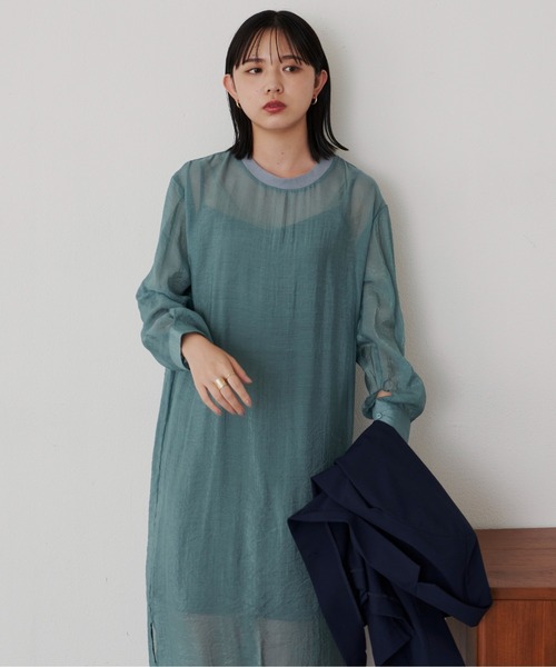 Aunt Marie's（アントマリーズ）の「サイドスリットシアーワンピース