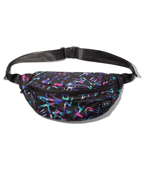 KiU（キウ）の「ウォータープルーフボディバッグ（ボディバッグ/ウエストポーチ・メンズ・カラフル/ホワイト系その他/ブルー系その他/グレー系その他/ベージュ系その他・FREE）」の5枚目の写真