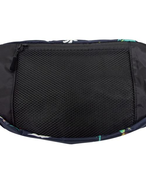 KiU（キウ）の「ウォータープルーフボディバッグ（ボディバッグ/ウエストポーチ・メンズ・カラフル/ホワイト系その他/ブルー系その他/グレー系その他/ベージュ系その他・FREE）」の10枚目の写真