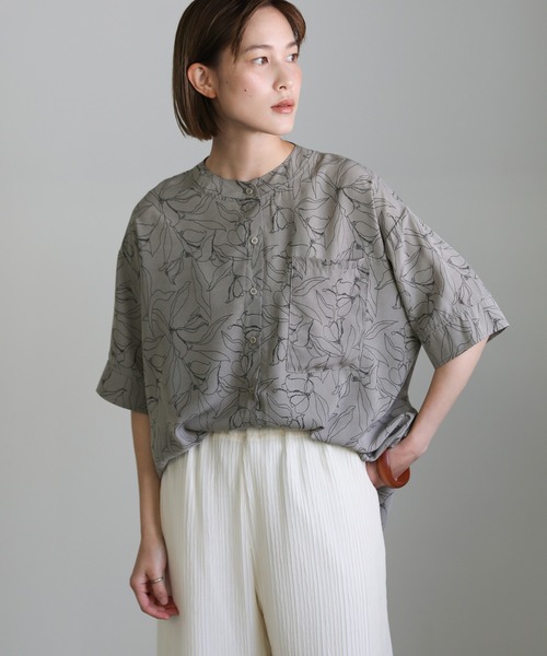select MOCA（セレクトモカ）の「2021 SS スタンドカラー花柄ルーズシャツ（シャツ/ブラウス・レディース・ブラック/ライトベージュ/グレイッシュベージュ・FREE）」の17枚目の写真