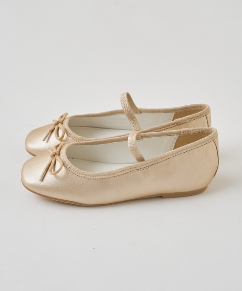 CIAOPANIC TYPY(チャオパニックティピー)の「【OSORO】スクエアバレエシューズ(バレエシューズ・キッズ・ライトグレー/ブラック/ゴールド・16cm/17cm/18cm/19cm/20cm/21cm)」の9枚目の写真