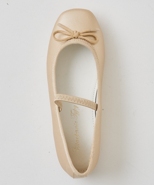 CIAOPANIC TYPY(チャオパニックティピー)の「【OSORO】スクエアバレエシューズ(バレエシューズ・キッズ・ライトグレー/ブラック/ゴールド・16cm/17cm/18cm/19cm/20cm/21cm)」の4枚目の写真