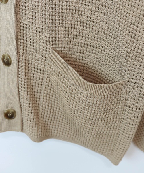 andme（アンドミー）の「ボリューム袖ワッフルニットカーディガン（カーディガン/ボレロ・レディース・ブラック/ベージュ/モカ/アイボリー・M）」の20枚目の写真