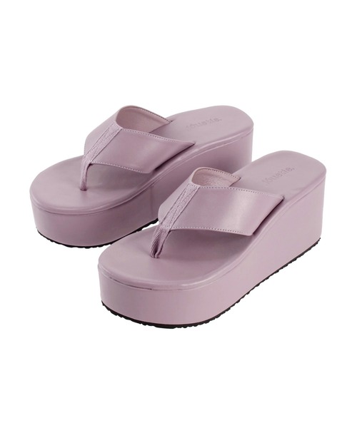 jouetie(ジュエティ)の「プラットフォームビーチサンダル(サンダル・レディース・アイボリー/ブラック/パープル・M/L)」の1枚目の写真