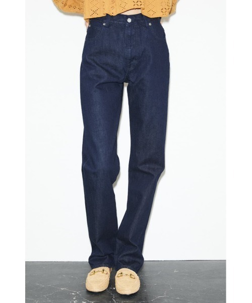 MOUSSY（マウジー）の「HW JEANE TAPERED（デニムパンツ・レディース・ワンウォッシュ/ライトブルー・0/1/2）」の11枚目の写真