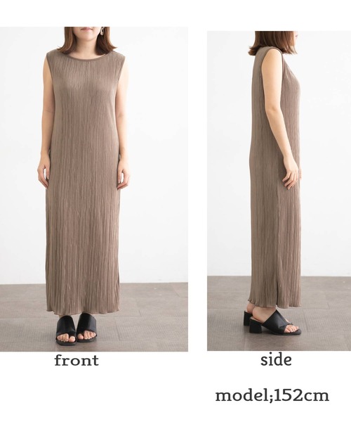 bohmal（ボマール）の「サテンプリーツマキシワンピース（ワンピース・レディース・アッシュグレー/ブラック/モカ・MEDIUM）」の19枚目の写真