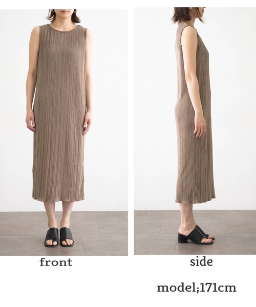 bohmal（ボマール）の「サテンプリーツマキシワンピース（ワンピース・レディース・アッシュグレー/ブラック/モカ・MEDIUM）」の21枚目の写真