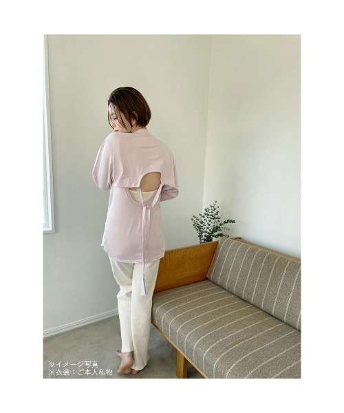 SHIROHATO（シロハト）の「カップ付きバックオープンブラトップ【藤井明子さん監修】キャミソール（キャミソール・レディース・ブラック/クリーム/ベージュ/ブラウン・MEDIUM/LARGE/X-SMALL/X-LARGE/SMALL）」の7枚目の写真