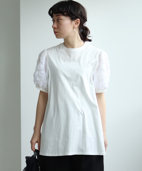 yuni（ユニ　）の「《2021 early autumn 》クルクルテープ刺繍 パフスリーブプルオーバー（Tシャツ/カットソー・レディース・ホワイト/ブラック・FREE）」の3枚目の写真